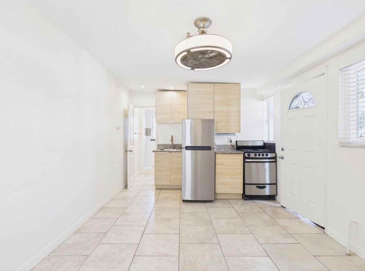 3960 1st Avenue - Photo 3 of 9