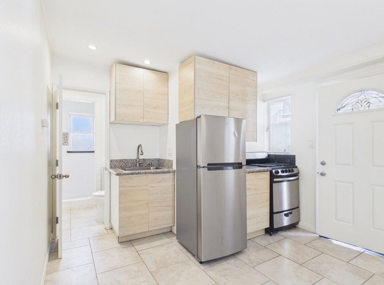 3960 1st Avenue - Photo 4 of 9