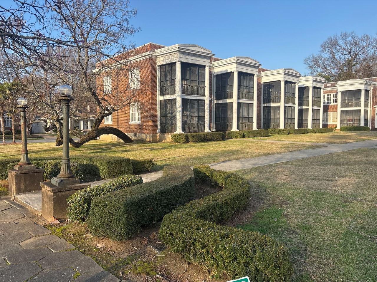 1813 S Hull St - Photo 3 of 21