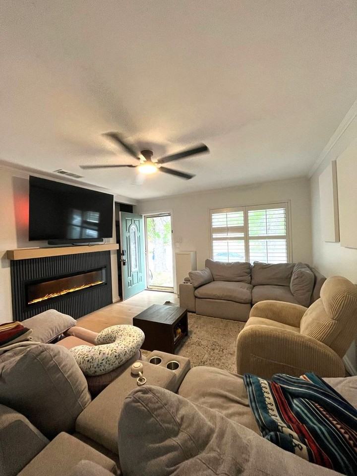 305 Jeanette Dr - Photo 3 of 18