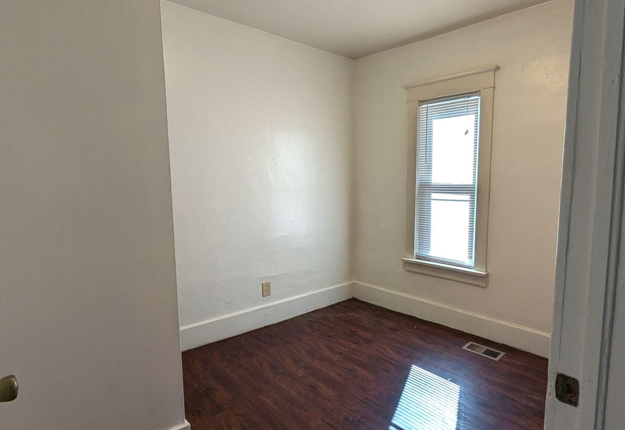 2901 Temple Street - Photo 6 of 12