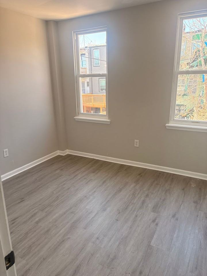 424 N Rose St - Photo 7 of 13