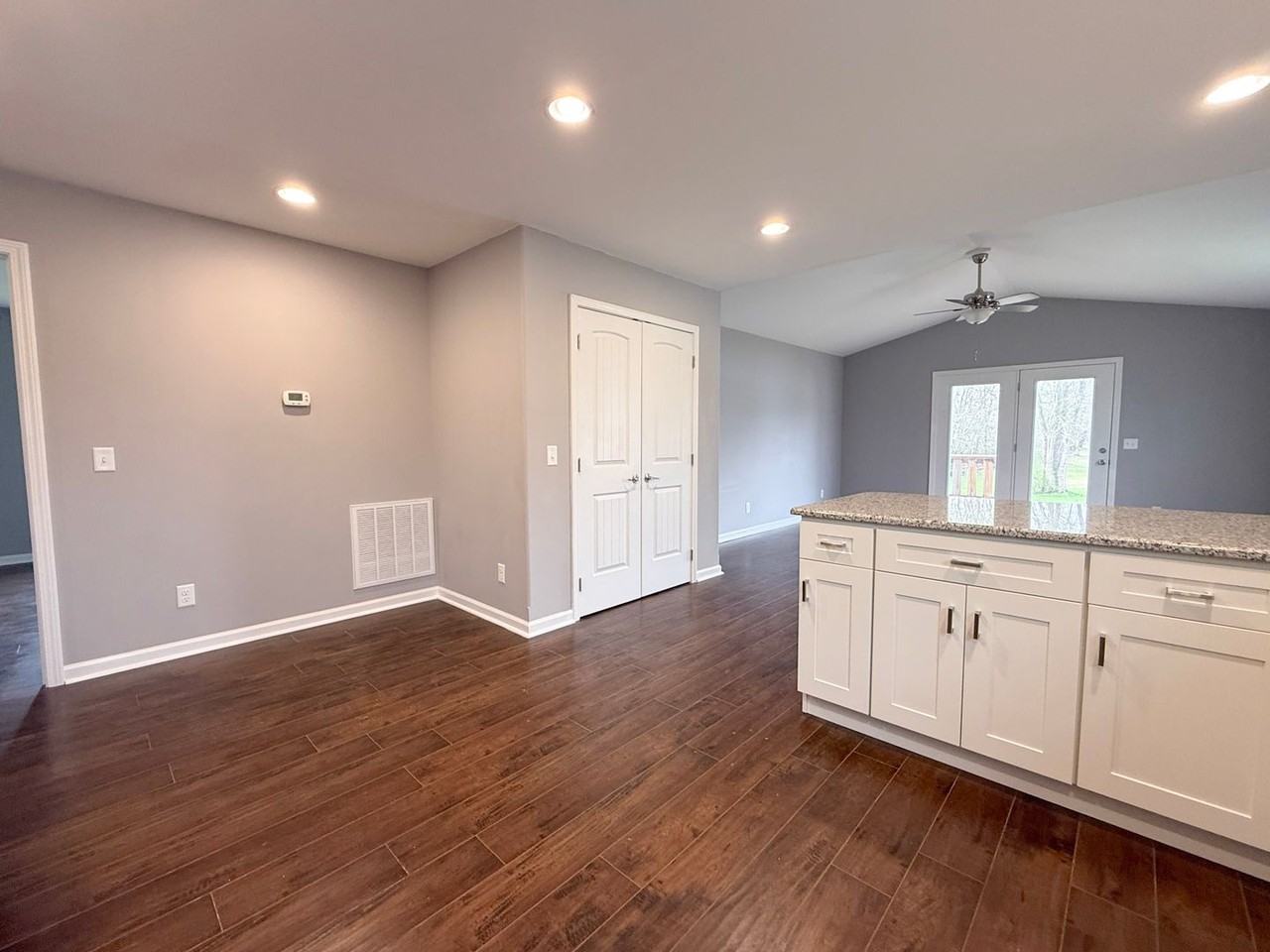 409 Buffalo Valley Rd - Photo 6 of 31