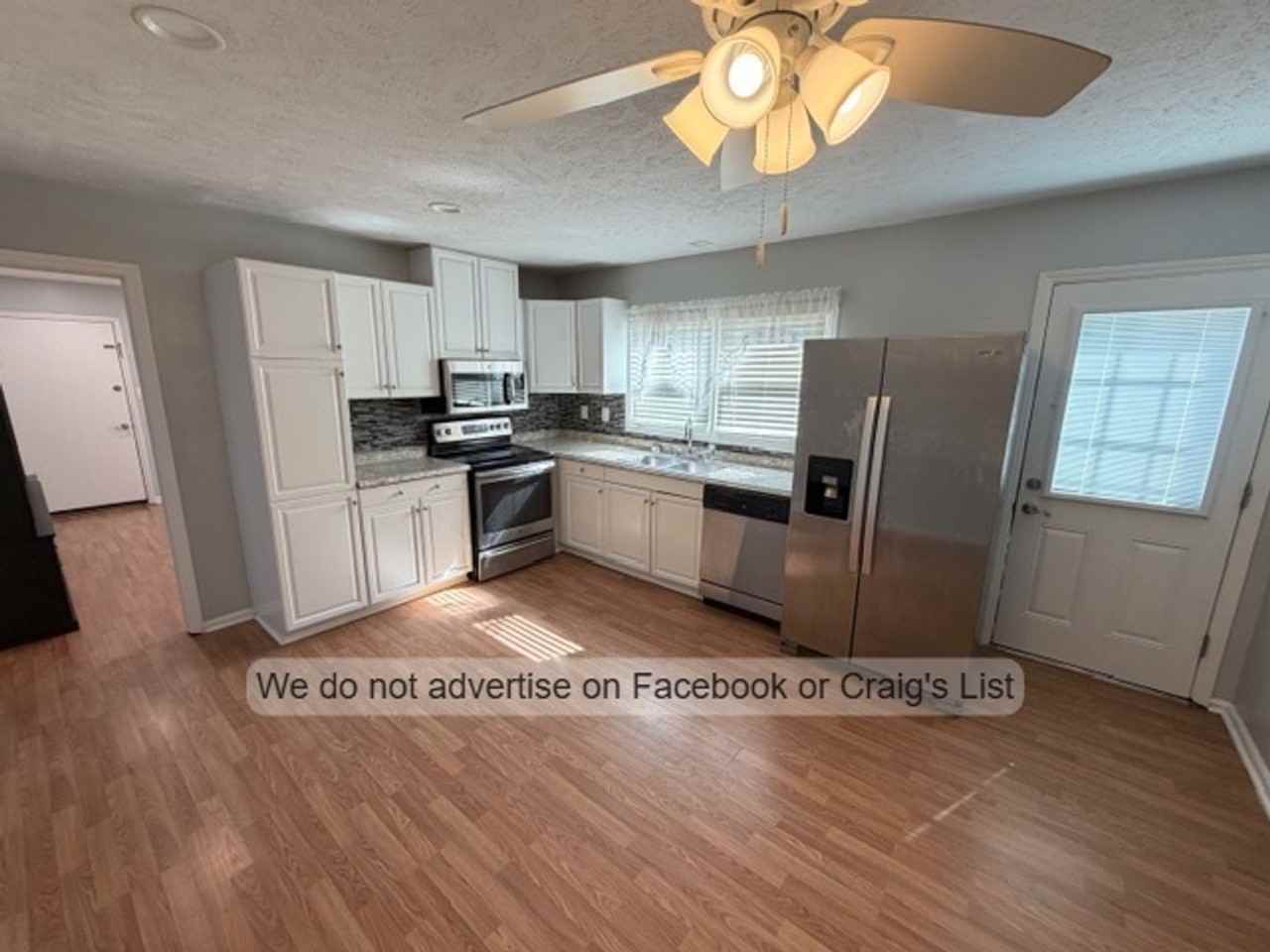 4122 Village Dr - Photo 3 of 11