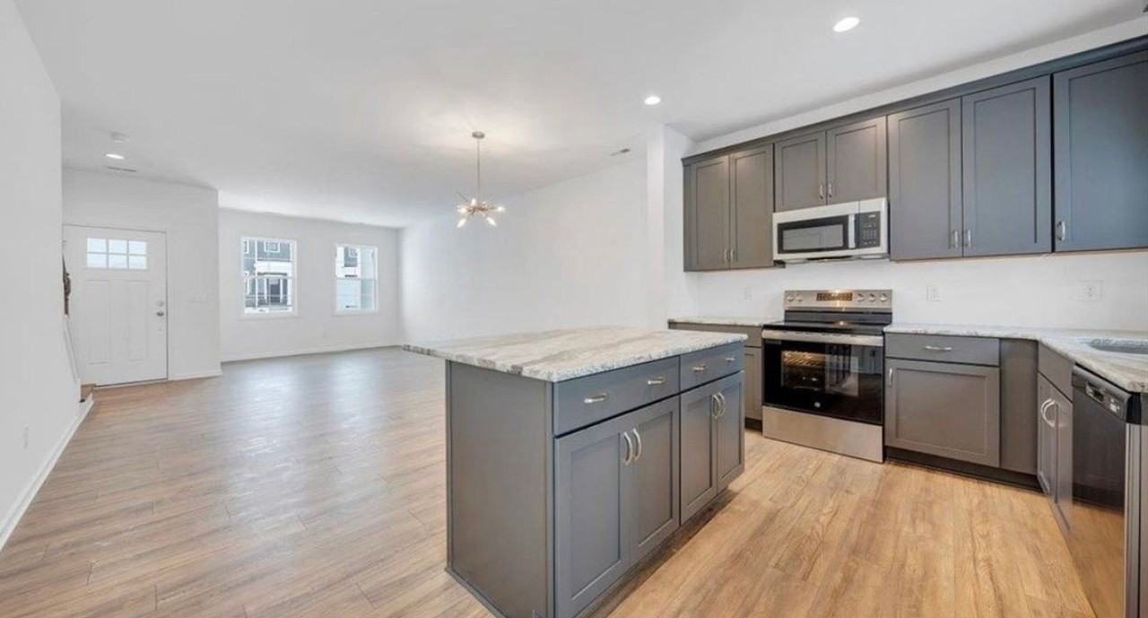 2020 Kyles Way - Photo 6 of 13