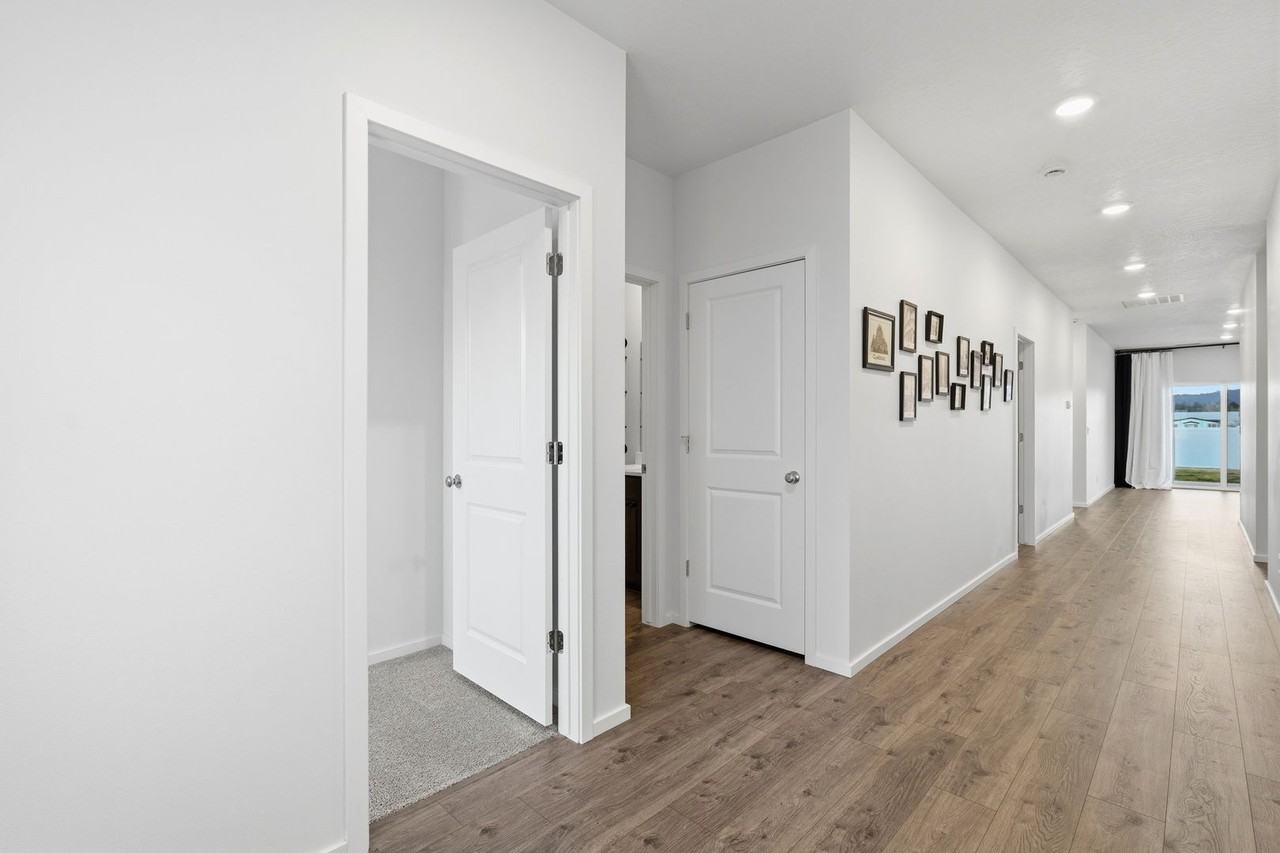 5338 E Dorado Ave - Photo 5 of 33