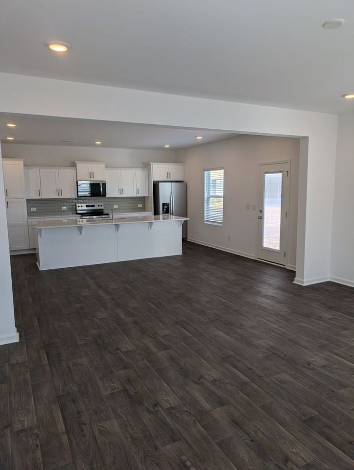 450 Babbling Brook Ln - Photo 6 of 18