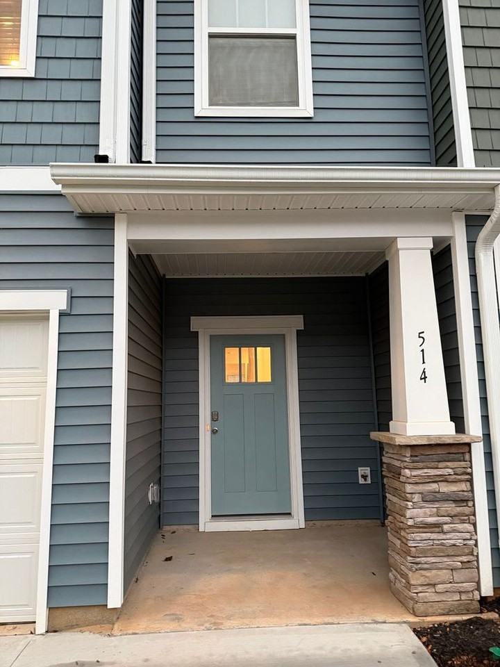 514 W Norvell Ct - Photo 4 of 26