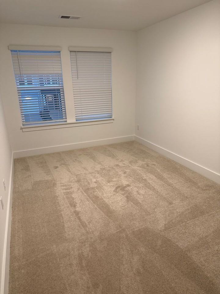 514 W Norvell Ct - Photo 5 of 26