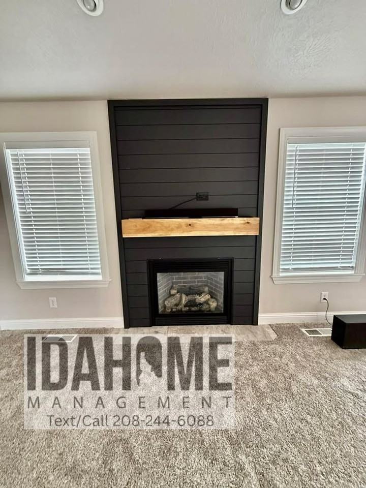 2049 Sunrise Way - Photo 5 of 26