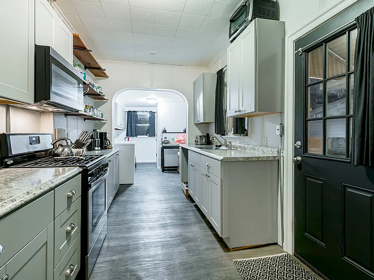 609 Saint Joseph St - Photo 7 of 31