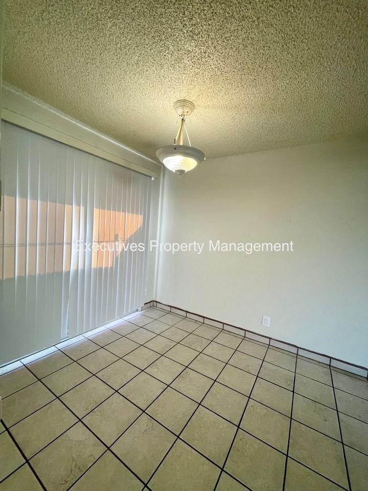 Determine Dr - Photo 3 of 18