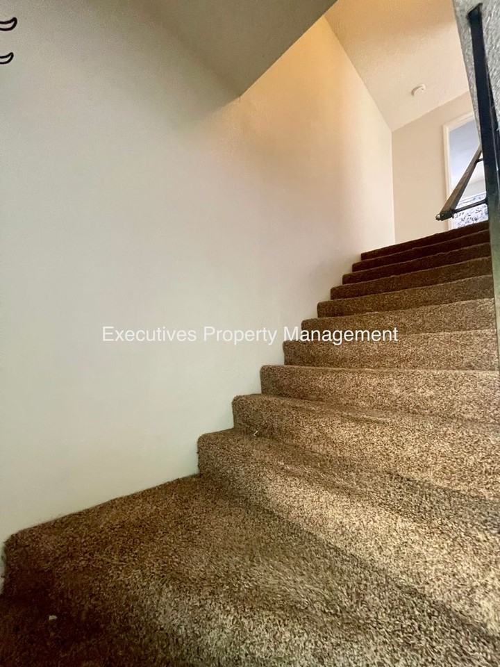 Determine Dr - Photo 5 of 18