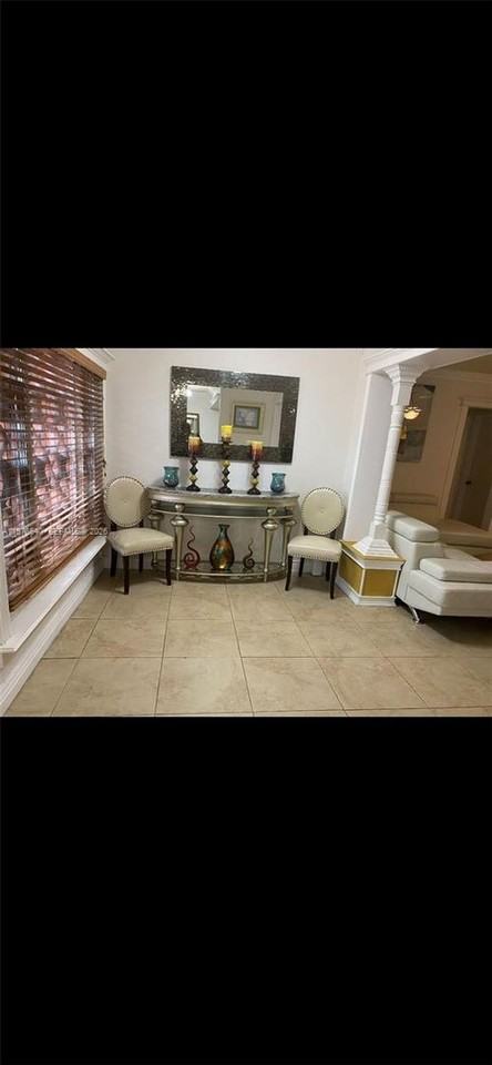 7750 Ramona St - Photo 3 of 12