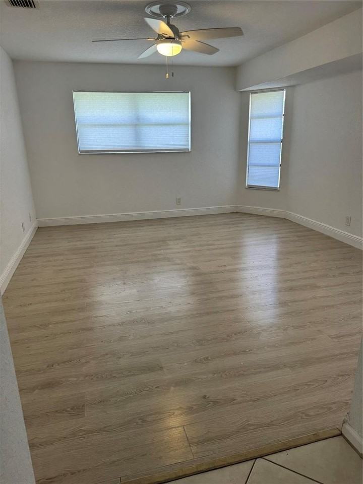 10630 Nw 2nd Pl - Photo 4 of 10