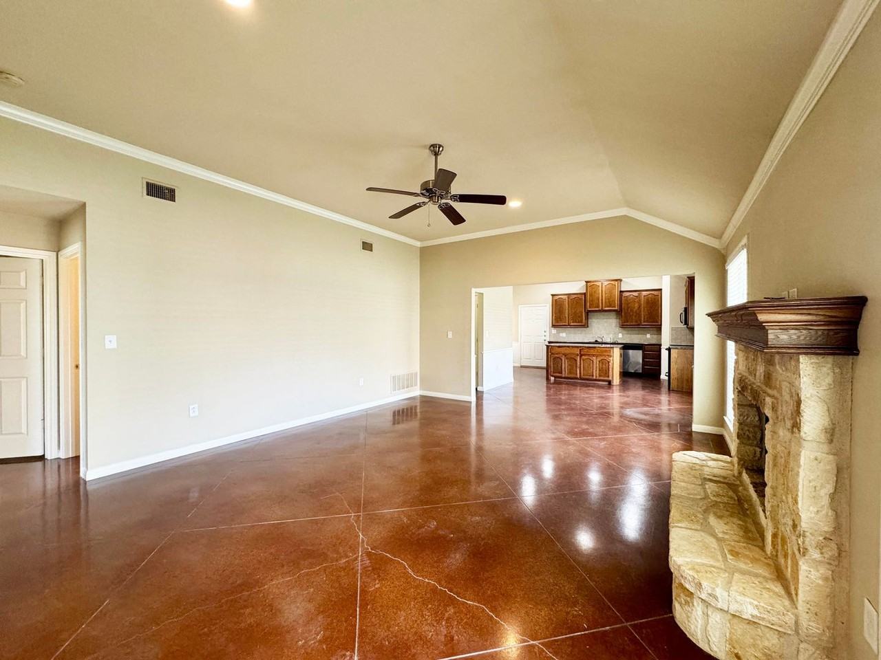 9820 Salem Way Unit B - Photo 4 of 17