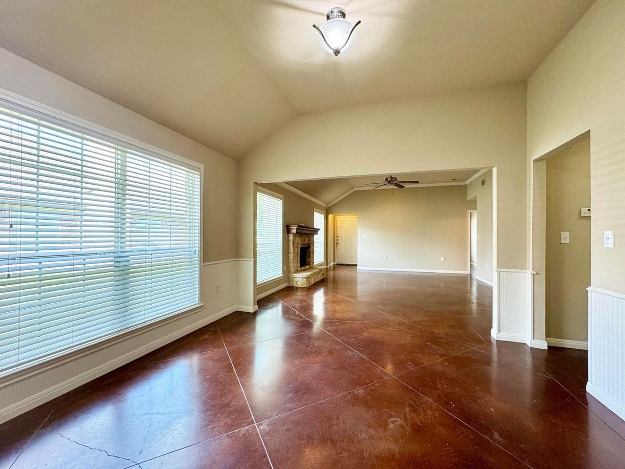 9820 Salem Way Unit B - Photo 7 of 17