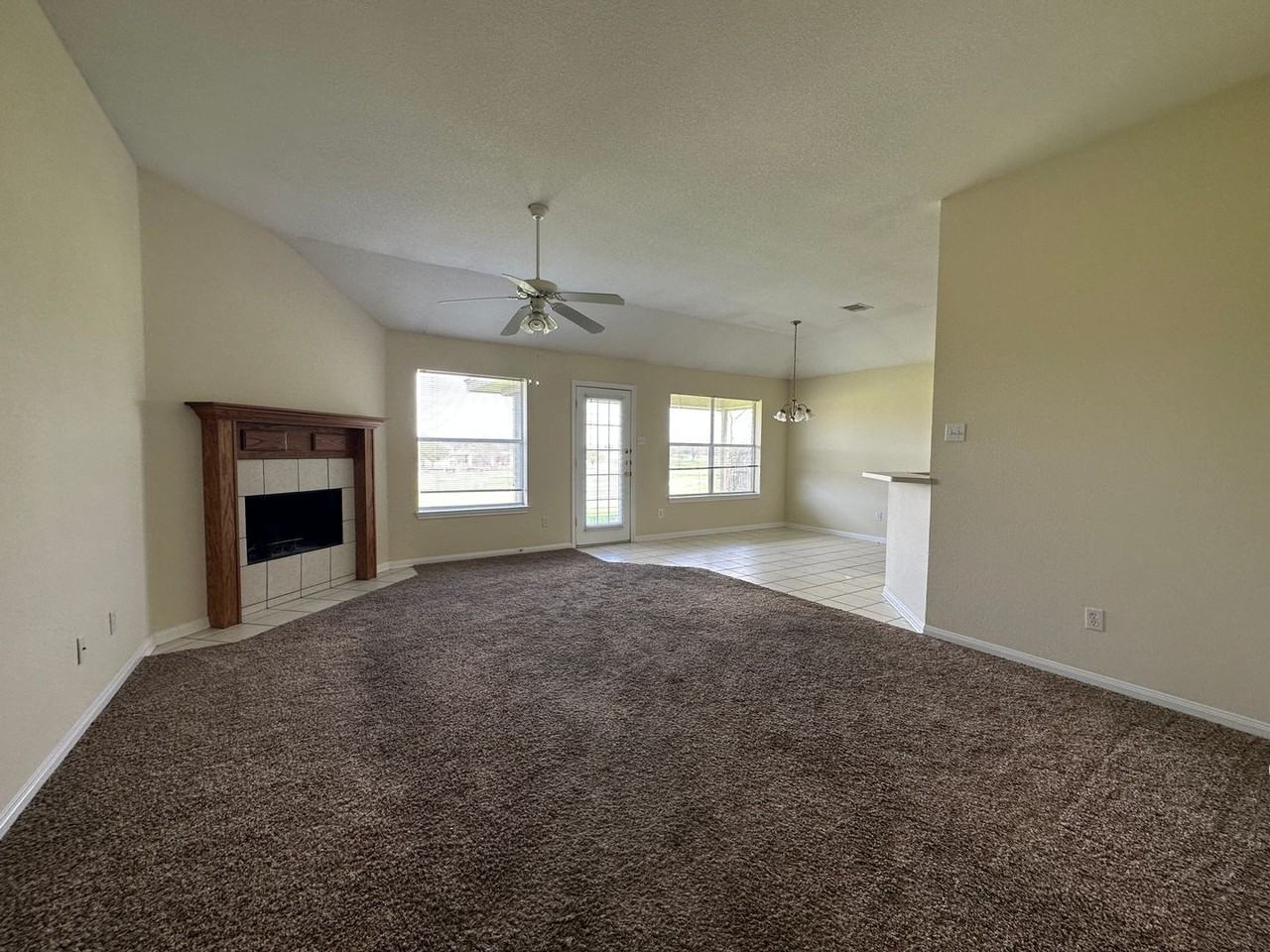 720 Park Meadows Dr - Photo 3 of 12