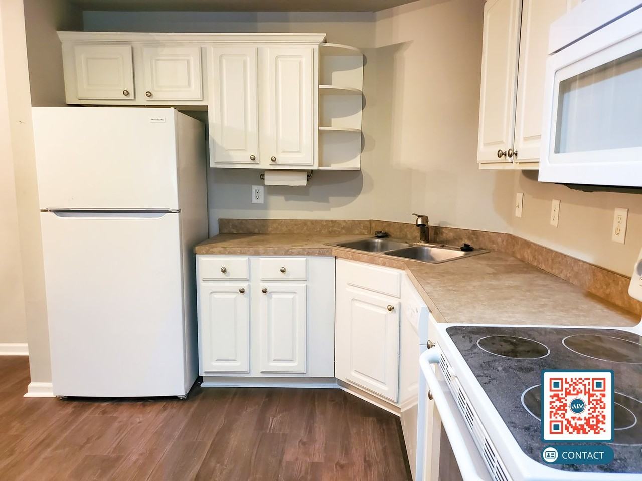 380 Marshland Rd - Photo 7 of 19