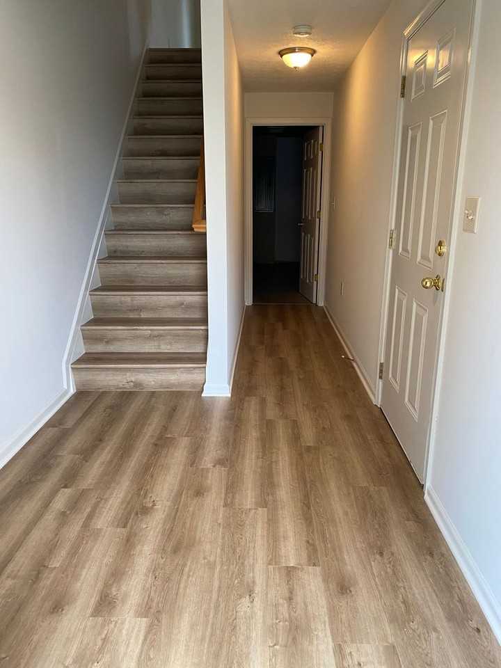 1394 Verdant Spring Ln - Photo 2 of 9