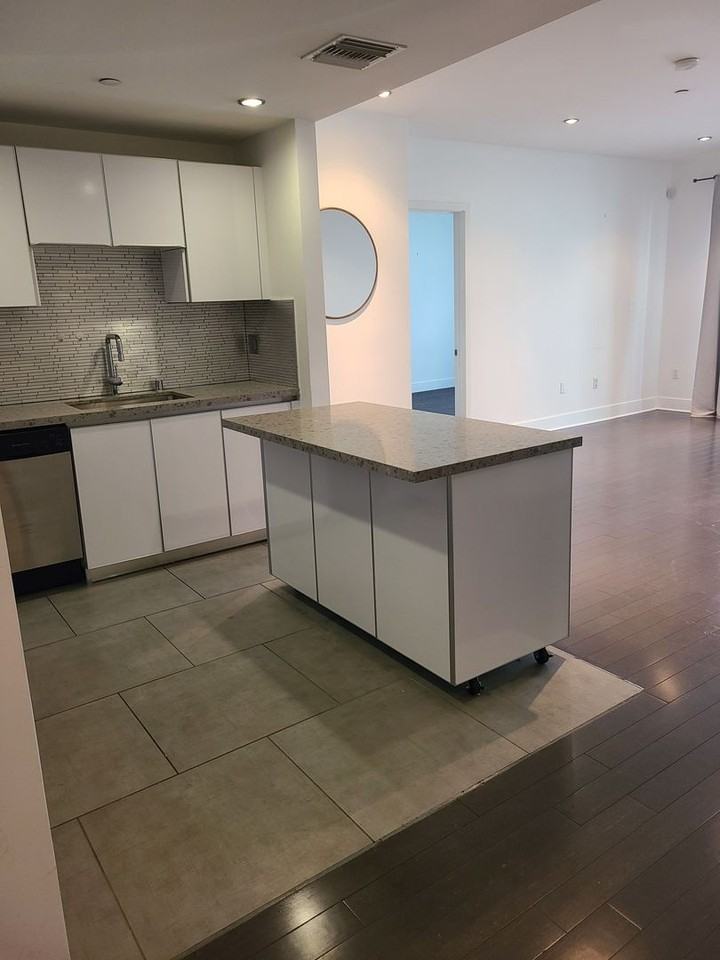 1730 Sawtelle Blvd - Photo 2 of 14