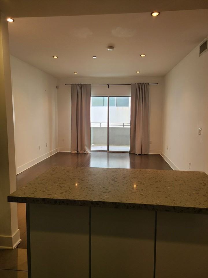 1730 Sawtelle Blvd - Photo 4 of 14