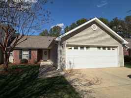 featured image of 694 Huntingdon St