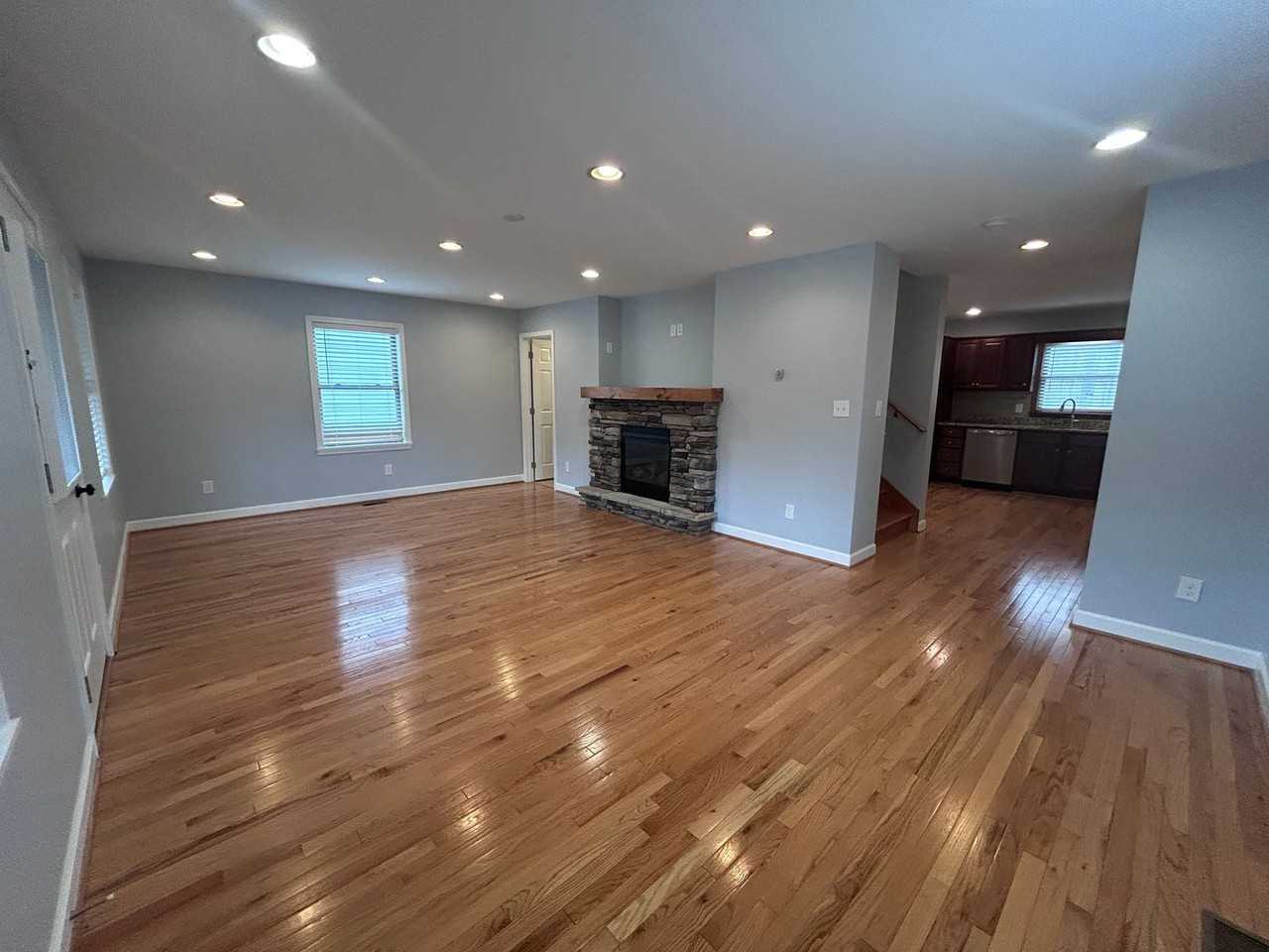 209 Delmar St - Photo 2 of 28