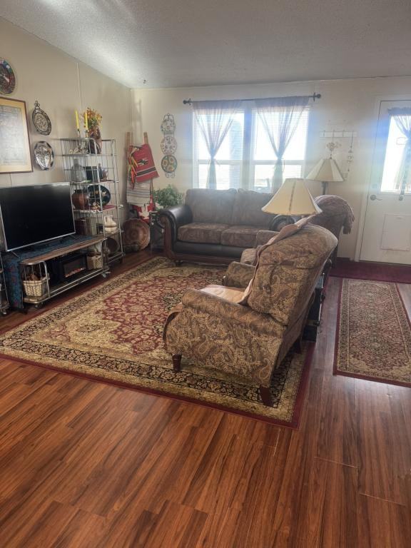 8162 Horn Rd - Photo 5 of 11