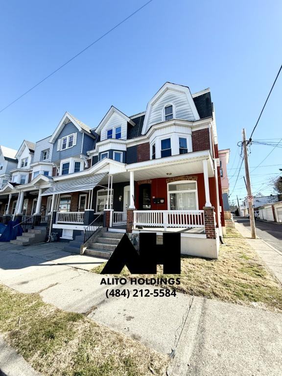 513 N 11th St - Photo 2 of 15