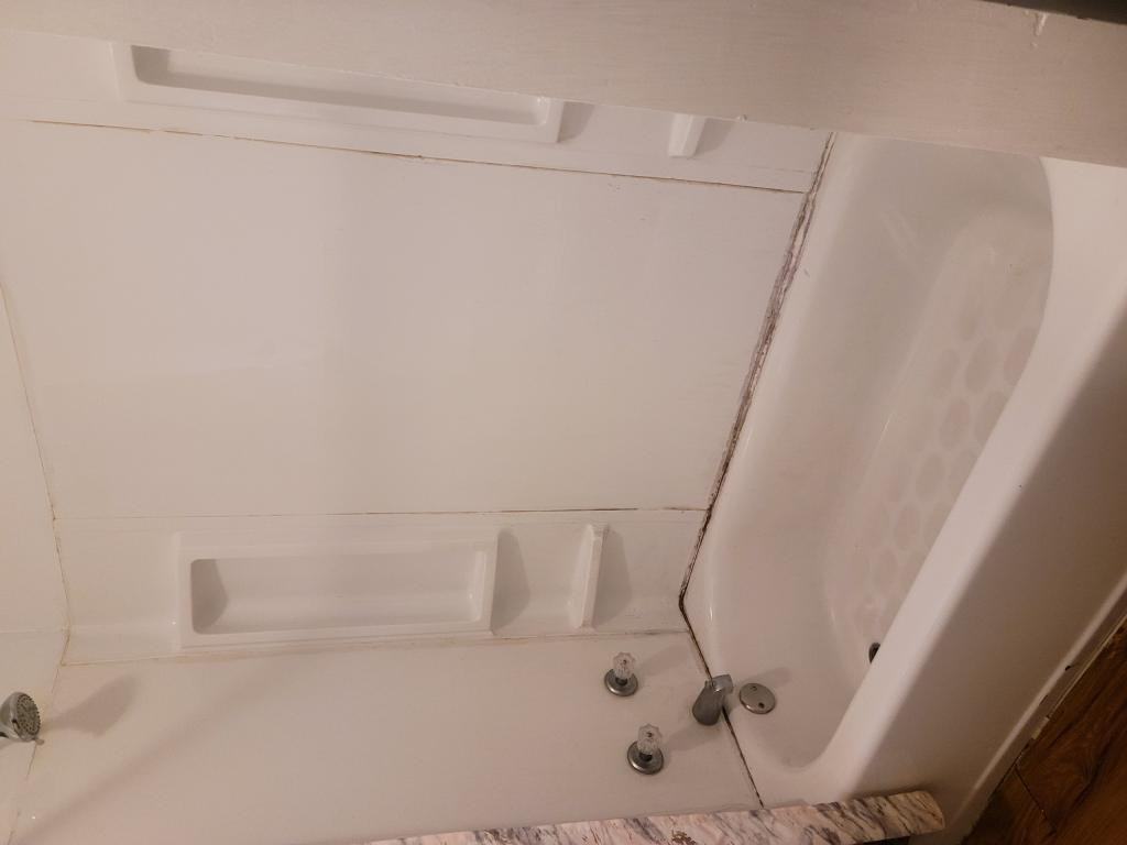 10913 Dove Ave - Photo 3 of 8