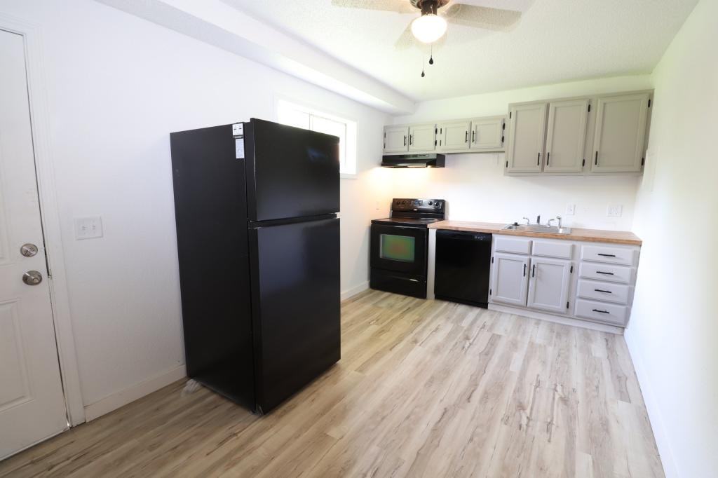 21 Larue St - Photo 5 of 8