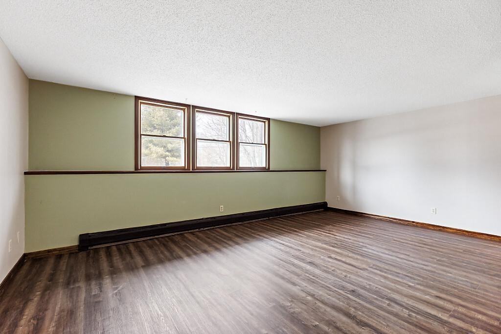 290 Augusta Rd #4 - Photo 6 of 23