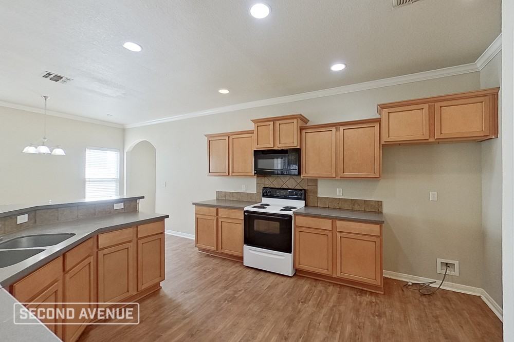 2525 Whirlwind St - Photo 6 of 18