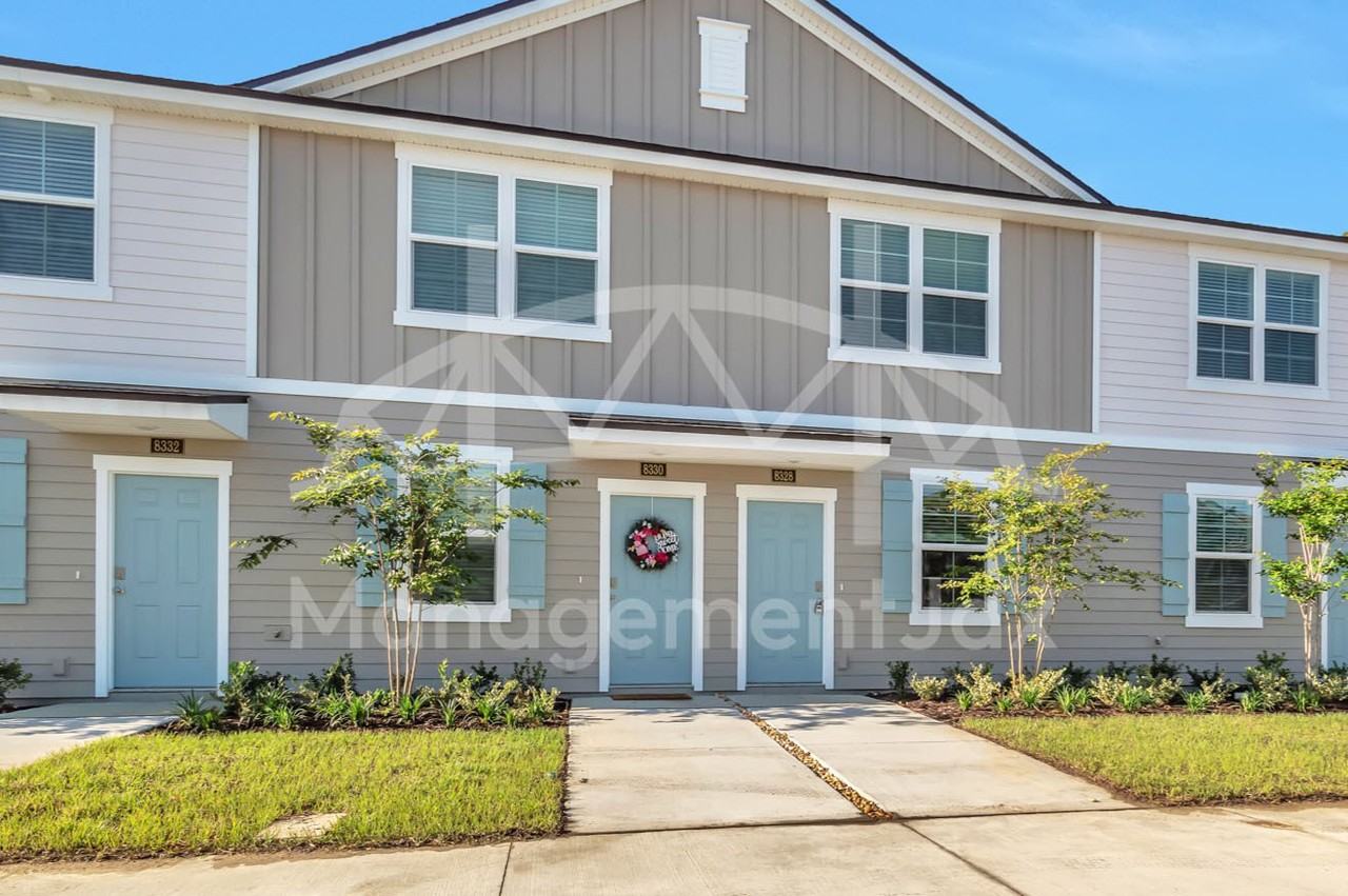 8369 Zenith Cir #1 - Photo 5 of 16