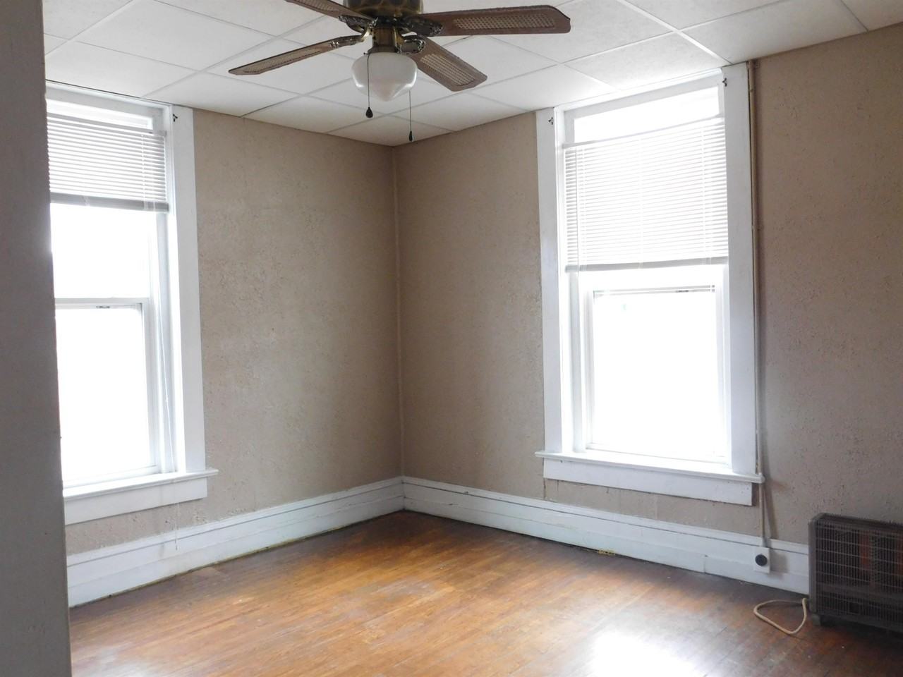 830 Tennessee Ave #2 - Photo 3 of 9