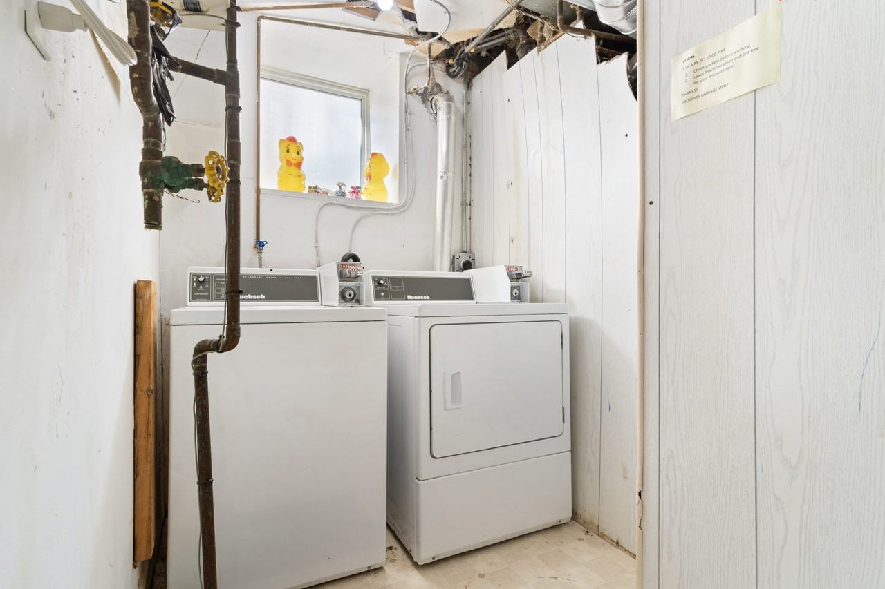 824 McIntosh Street - Photo 5 of 15