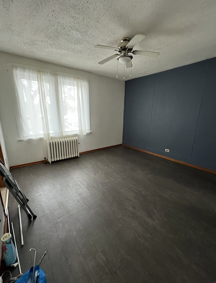 2346 Winnipeg Street - Photo 2 of 6