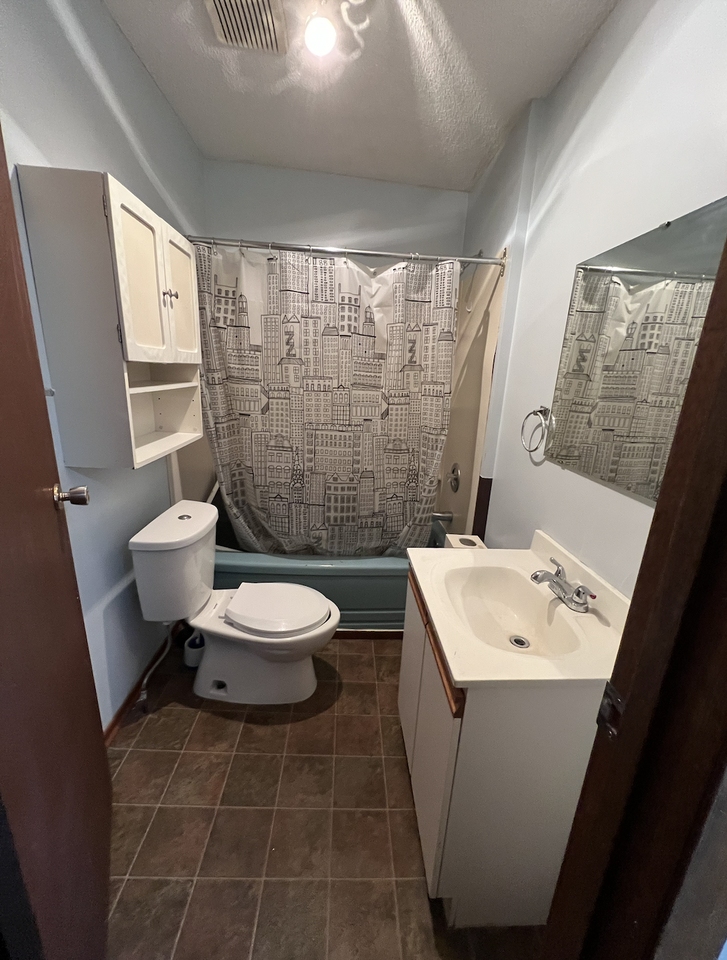 2346 Winnipeg Street - Photo 6 of 6