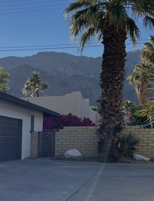 51225 Eisenhower Dr - Photo 2 of 17