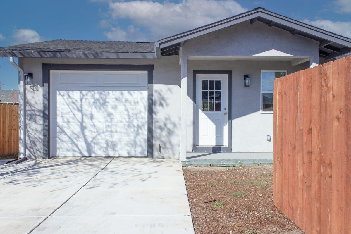 88 Bayview Ave ##A - Photo 2 of 22