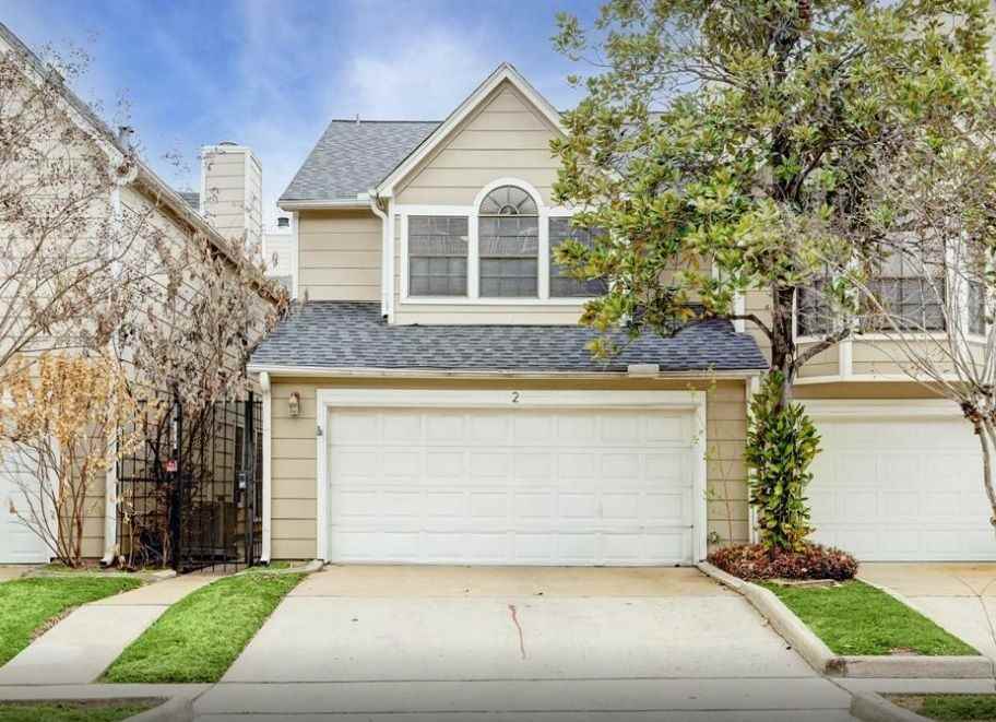 400 Oxford St ##2 - Photo 3 of 3