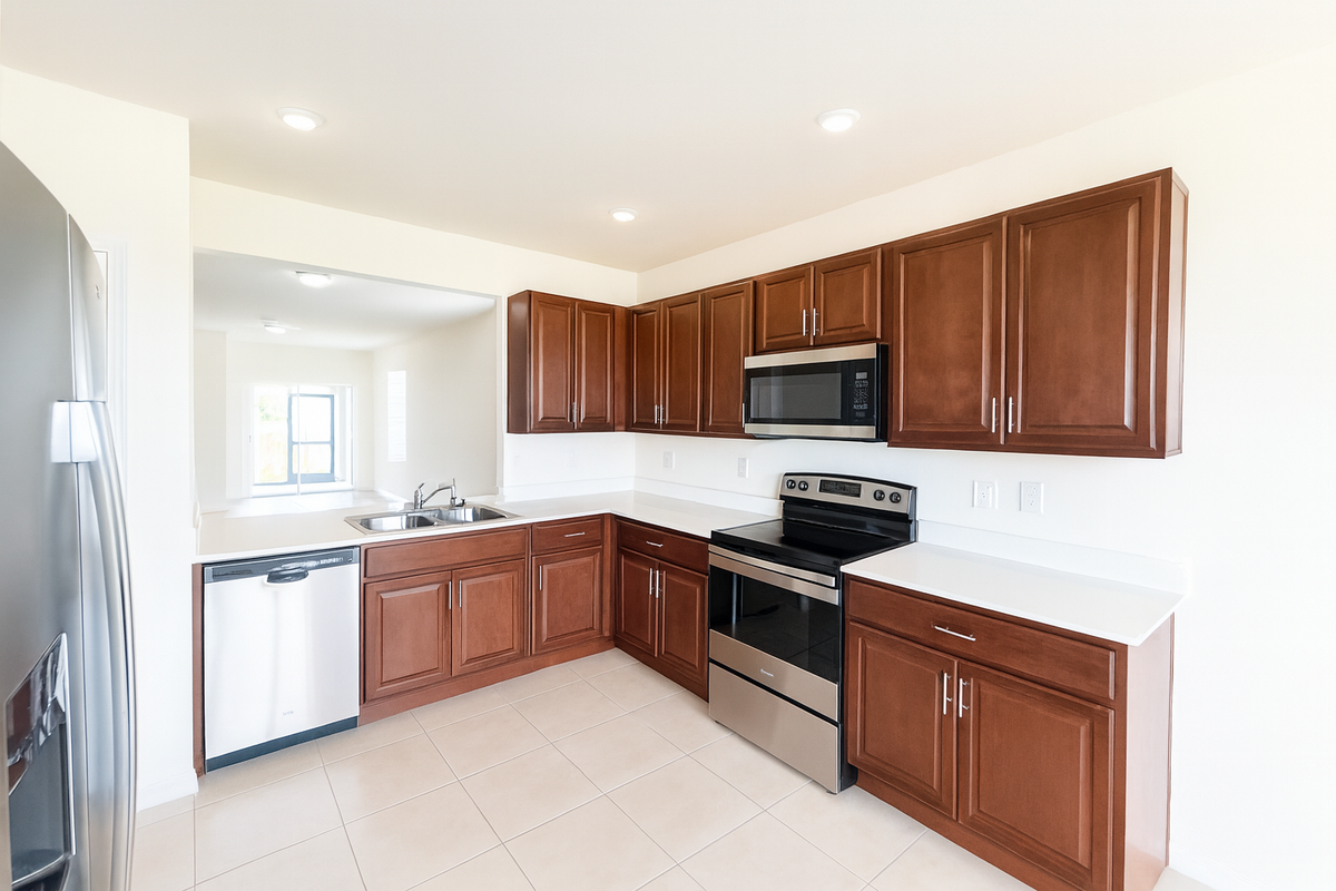 211 Ne 20th St - Photo 7 of 19