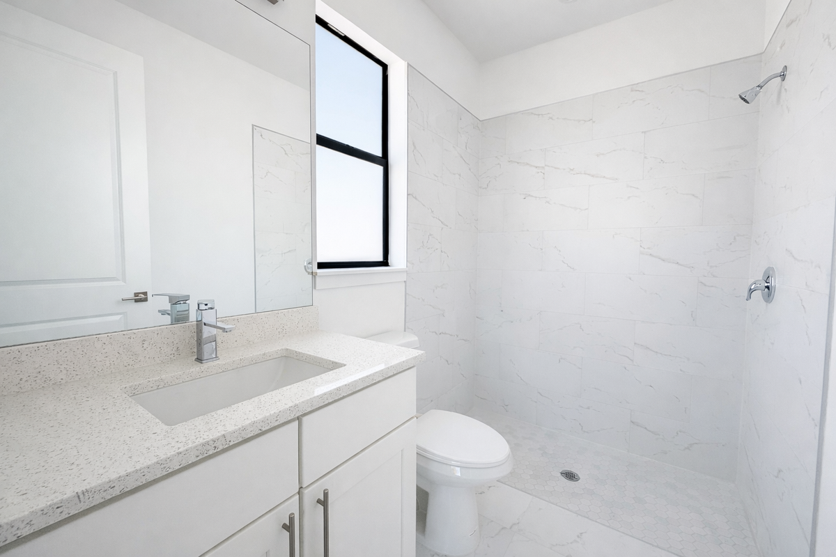 828 Holmes Ave - Photo 6 of 11