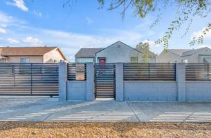 featured image of 7418 Farmdale Ave