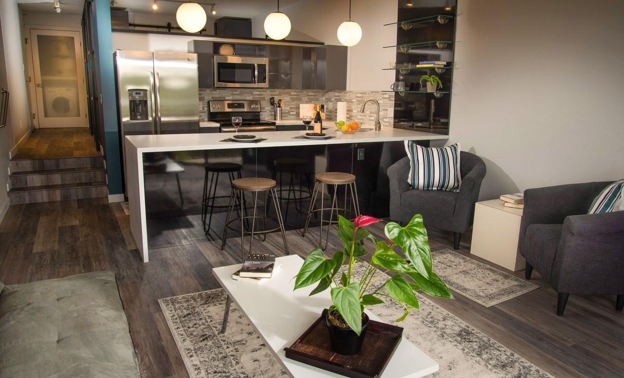 Riverfalls Tower Apartments - Photo 3 of 38