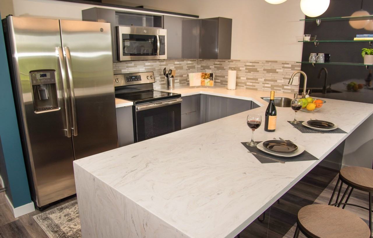 Riverfalls Tower Apartments - Photo 4 of 38