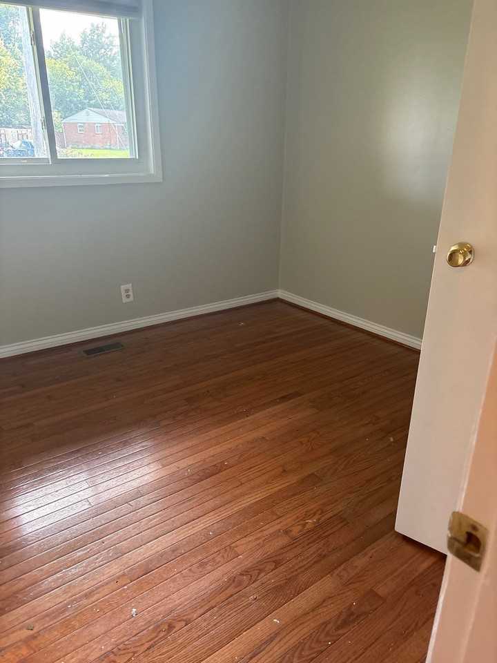 4209 Narcissus Dr - Photo 5 of 6