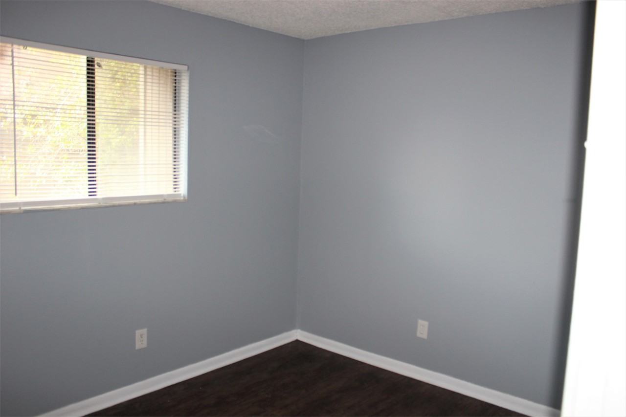 5136 Westchase Ct #2 - Photo 7 of 10