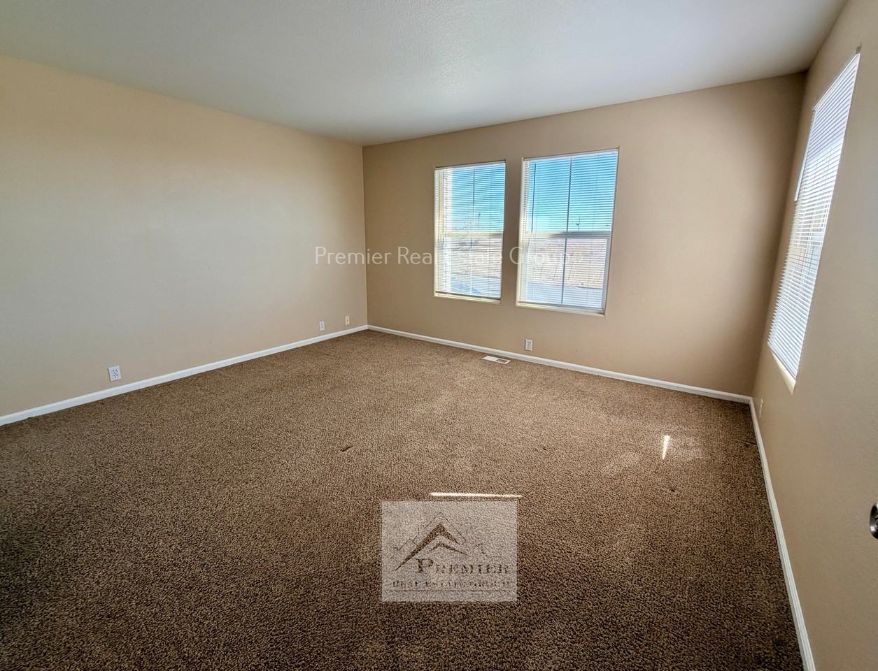 8765 Bamboo Grv #1 - Photo 3 of 17